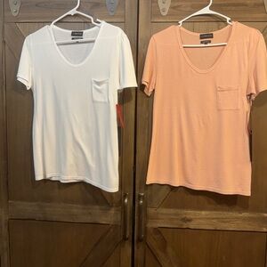 NWT Carbon38 t shirts size XS